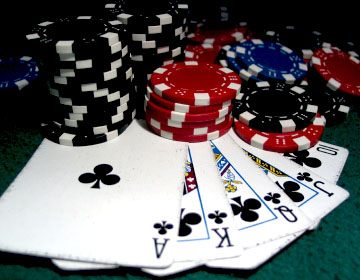 Play casino online for free or for money